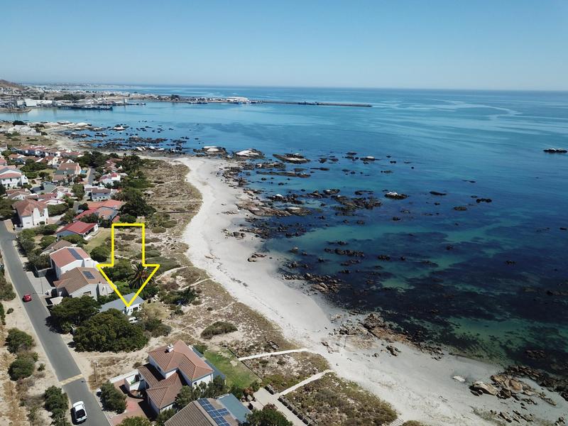 3 Bedroom Property for Sale in Hannasbaai Western Cape